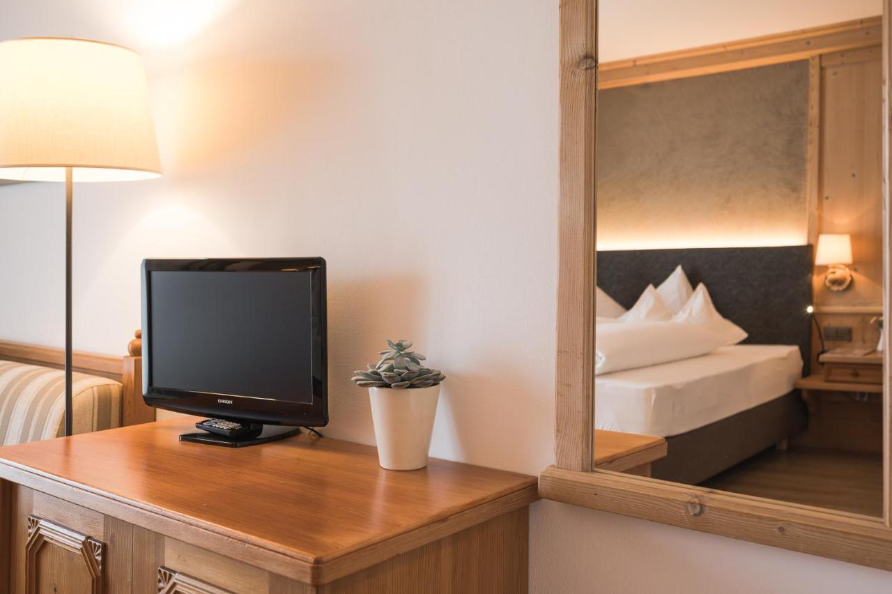 Alpenhof Hotel Dorf Tirol