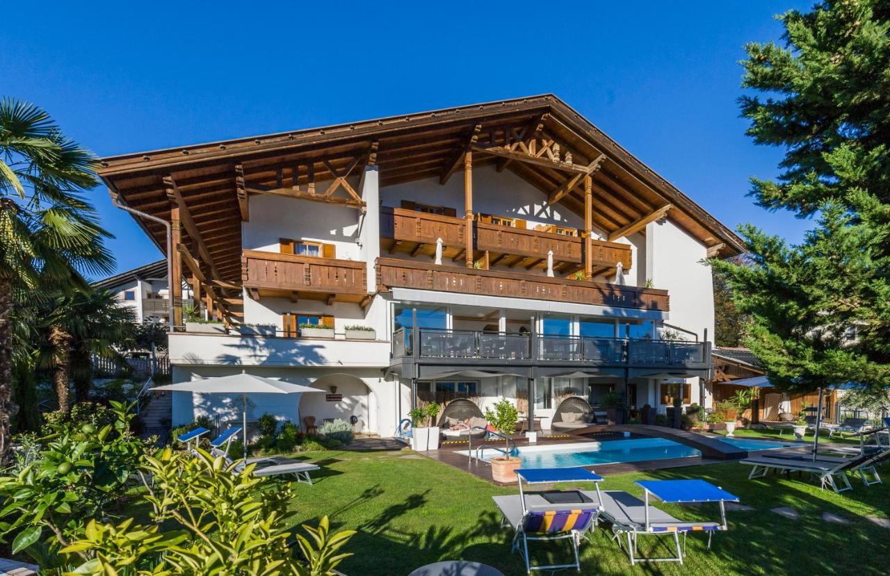 Hotel Alpenhof 3*