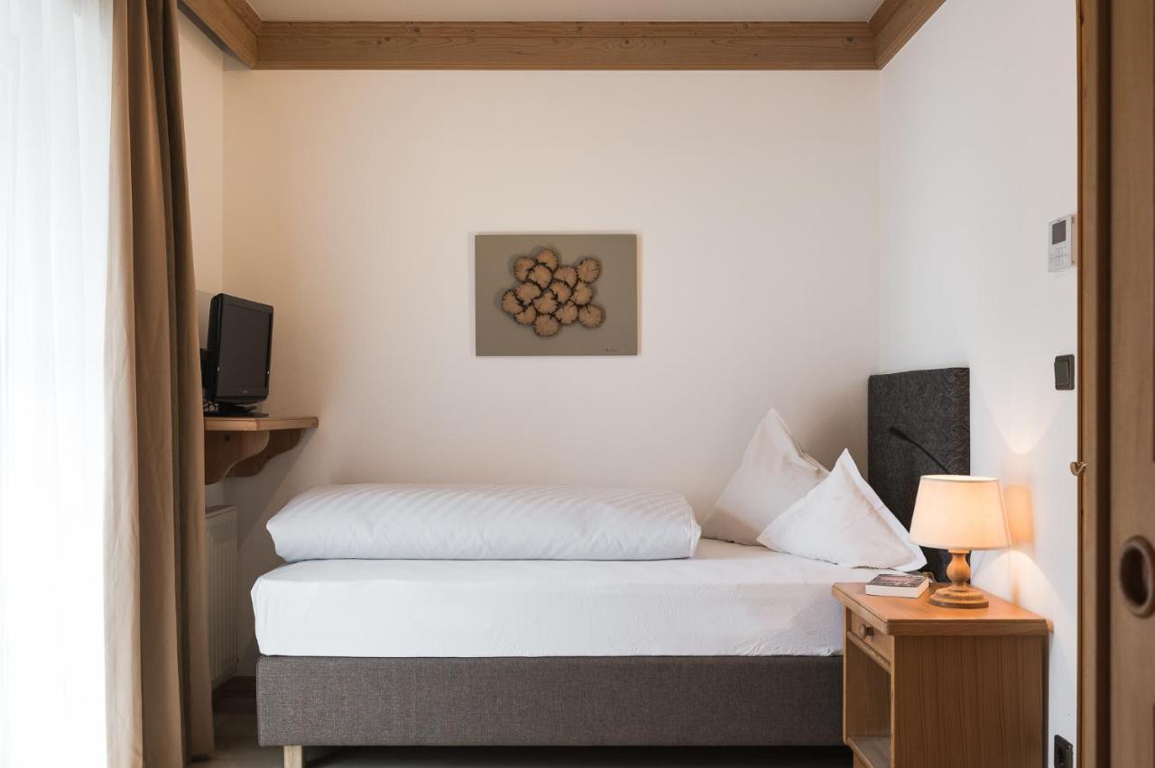Alpenhof Hotel 3*