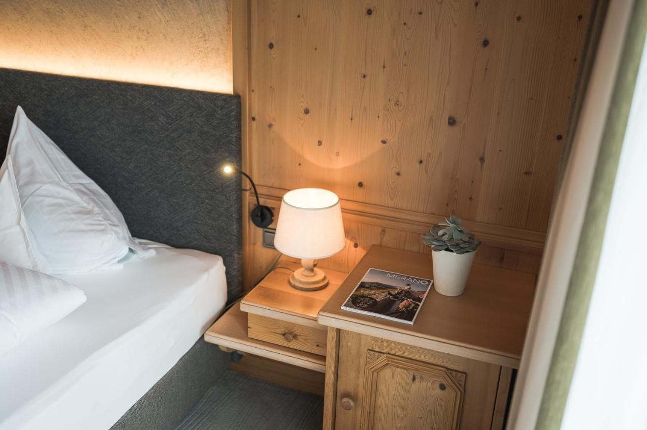 Alpenhof Hotel 3*