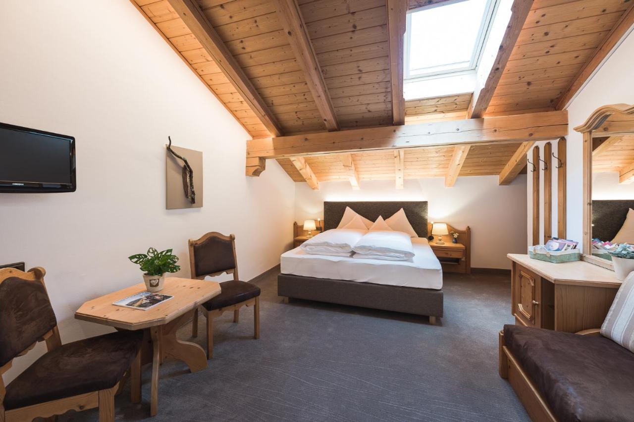 Alpenhof Hotel 3*