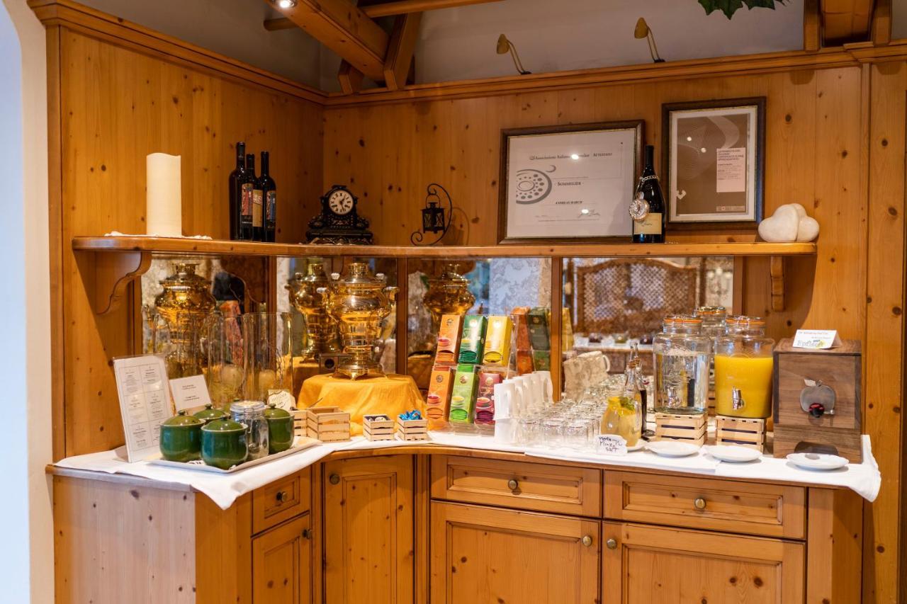Hotel Alpenhof Tirolo